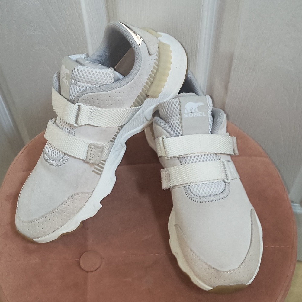 Sorel Kinetic Lite Strap Grey Suede Sneaker Size 8 - Picture 3 of 8